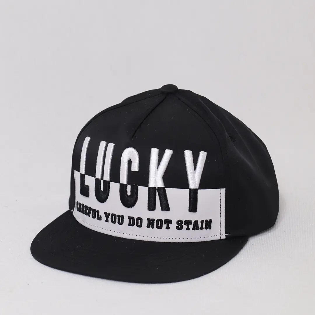 کلاه نقاب دار پسرانه مشکی مدل Lucky کد 697