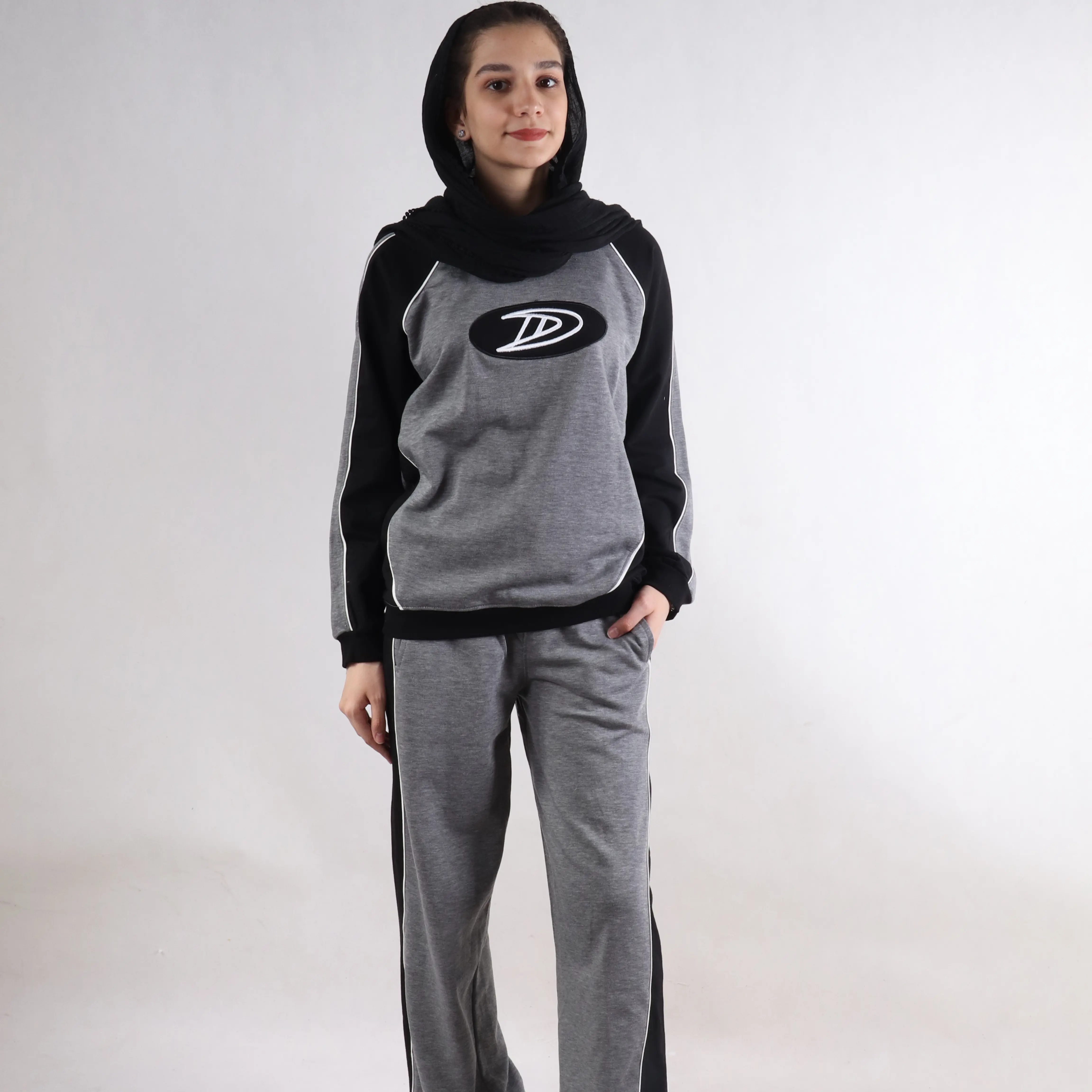 ست دورس‌ و شلوار اسپرت کد۳۱۹۹