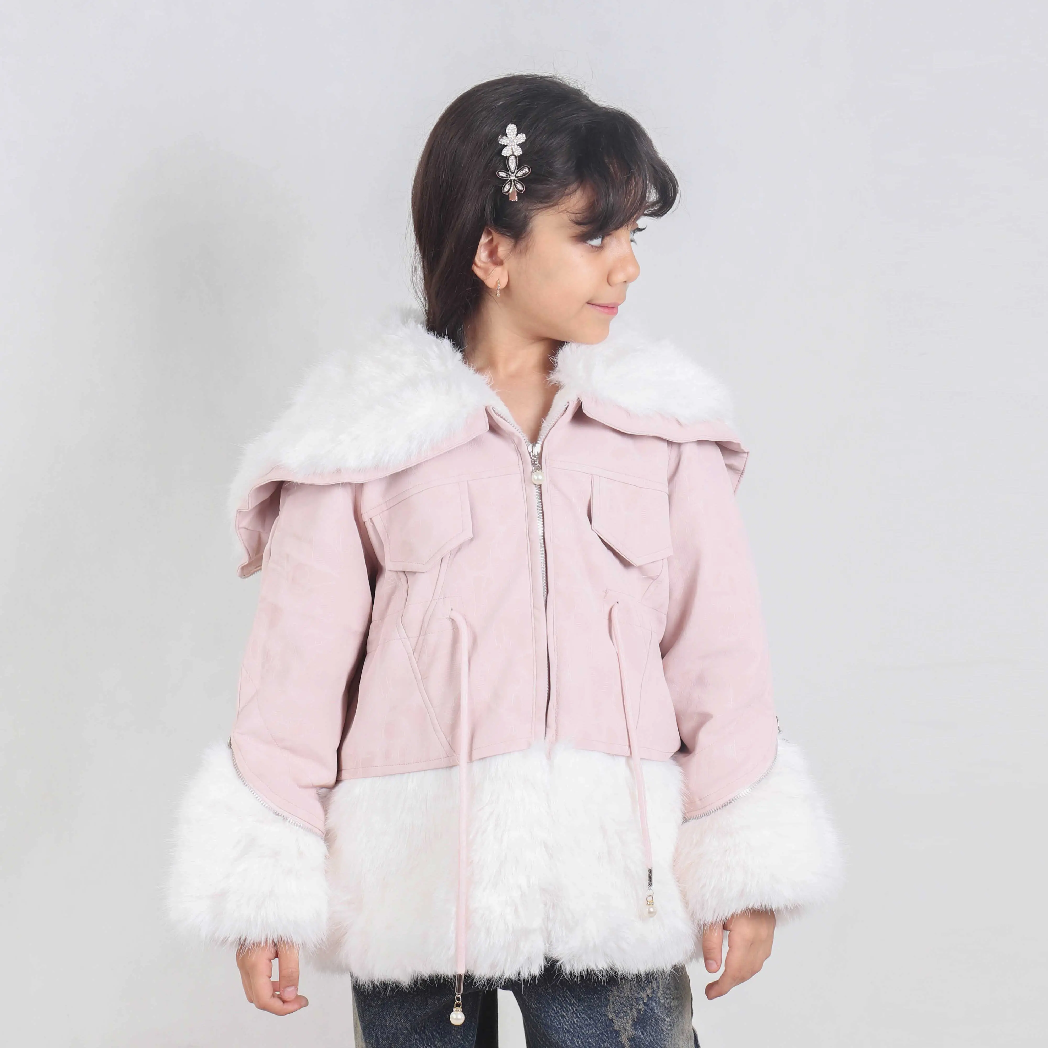 کاپشن خز چرم دخترانه کد۳۲۹۶